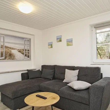 Strandnahes Und Gemuetliches Am Waldrand - Waldidyll Glowe